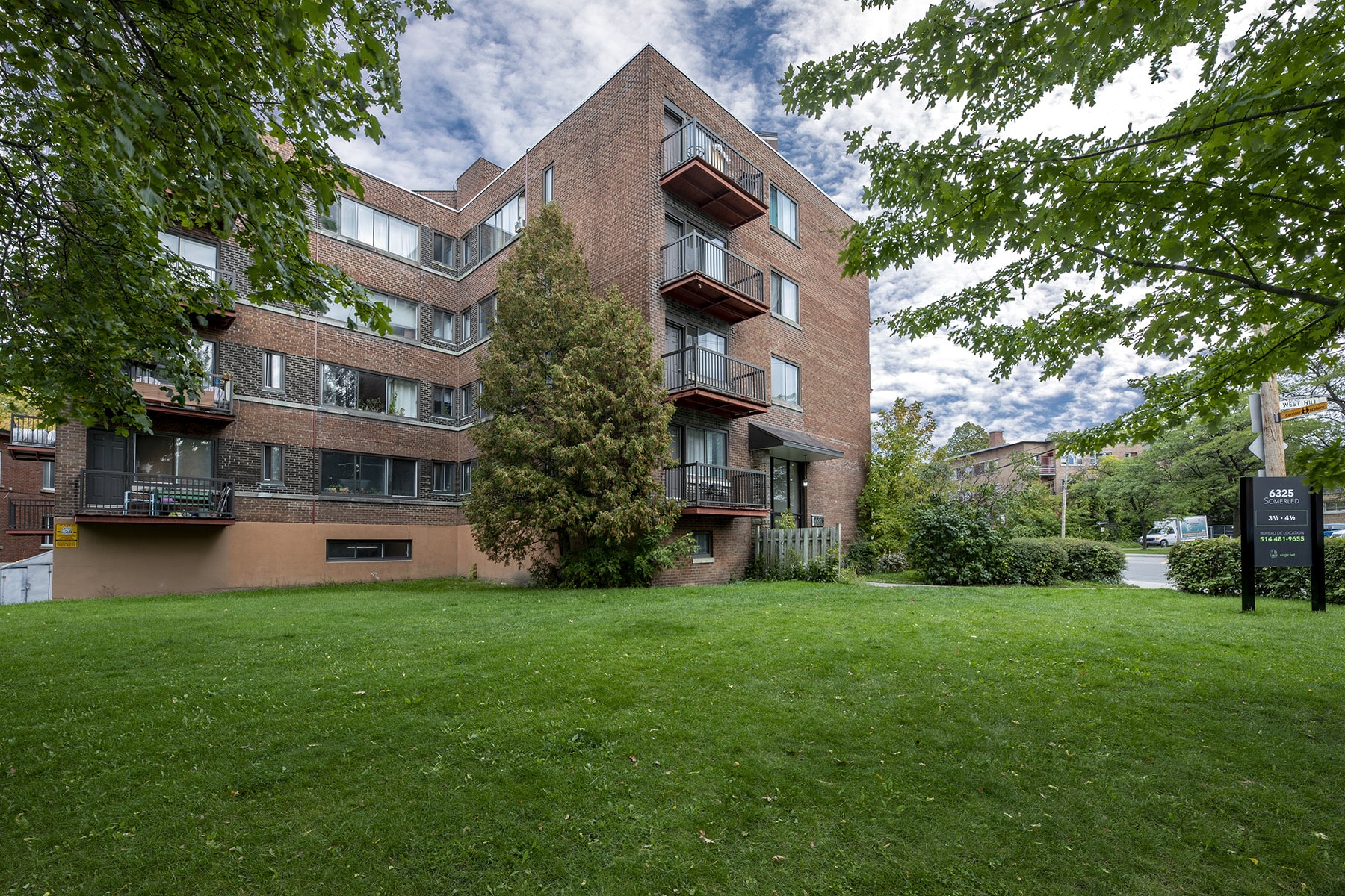 Montreal: 6325 Somerled